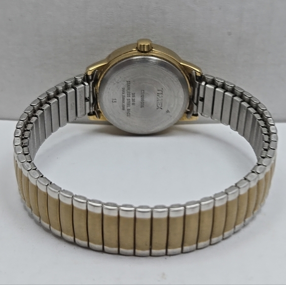 Timex Easy Reader Watch Women Two Tone Date New Battery  - Indiglo Not Working - - Picture 7 of 10